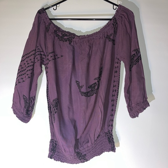 Women's Hawaiian Wahine Toa designs purple and blacks size small - Picture 2 of 8